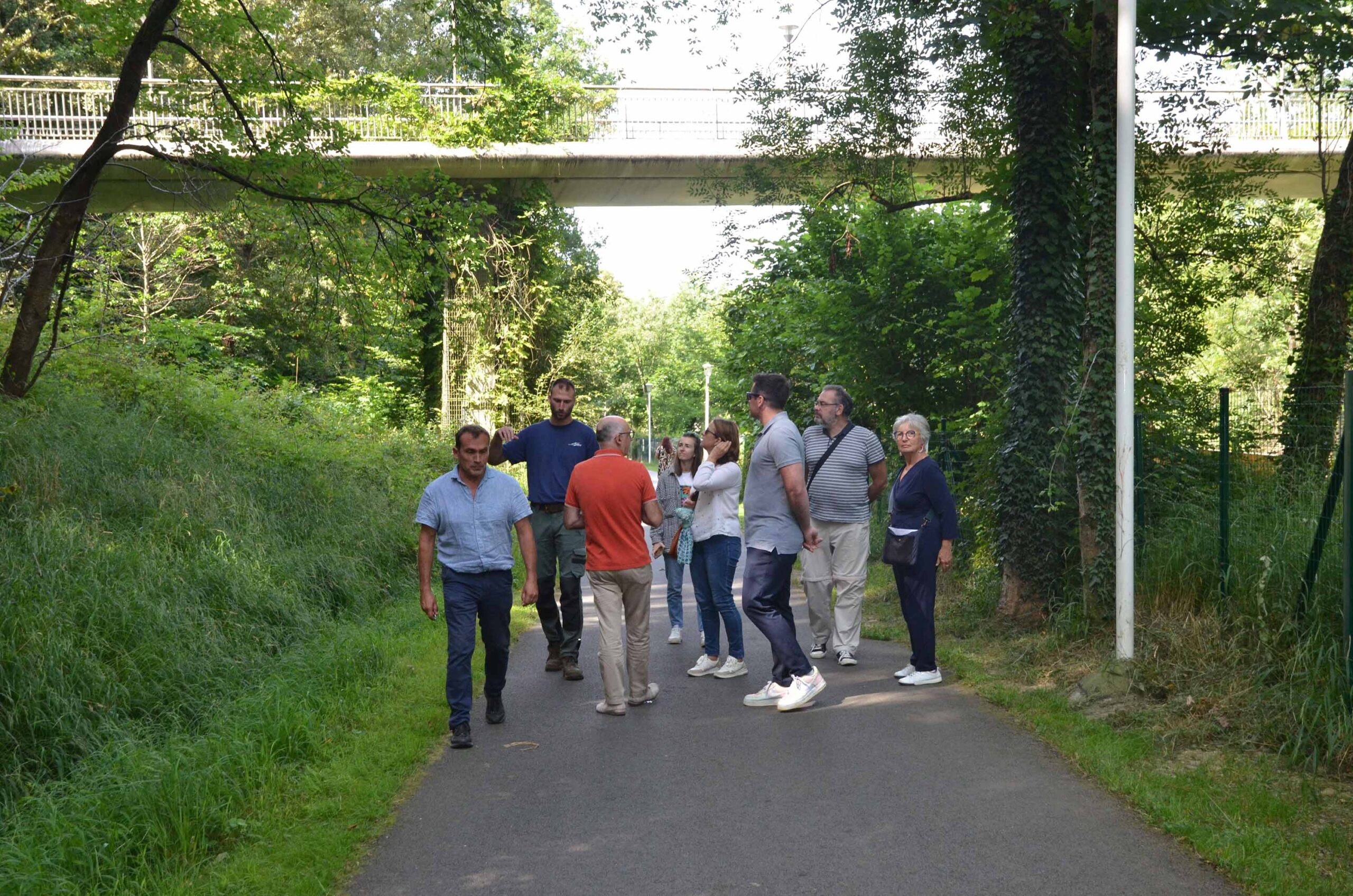 Visite d'une commune pour l'obtention du label Villes et Villages fleuris en Nouvelle-Aquitaine